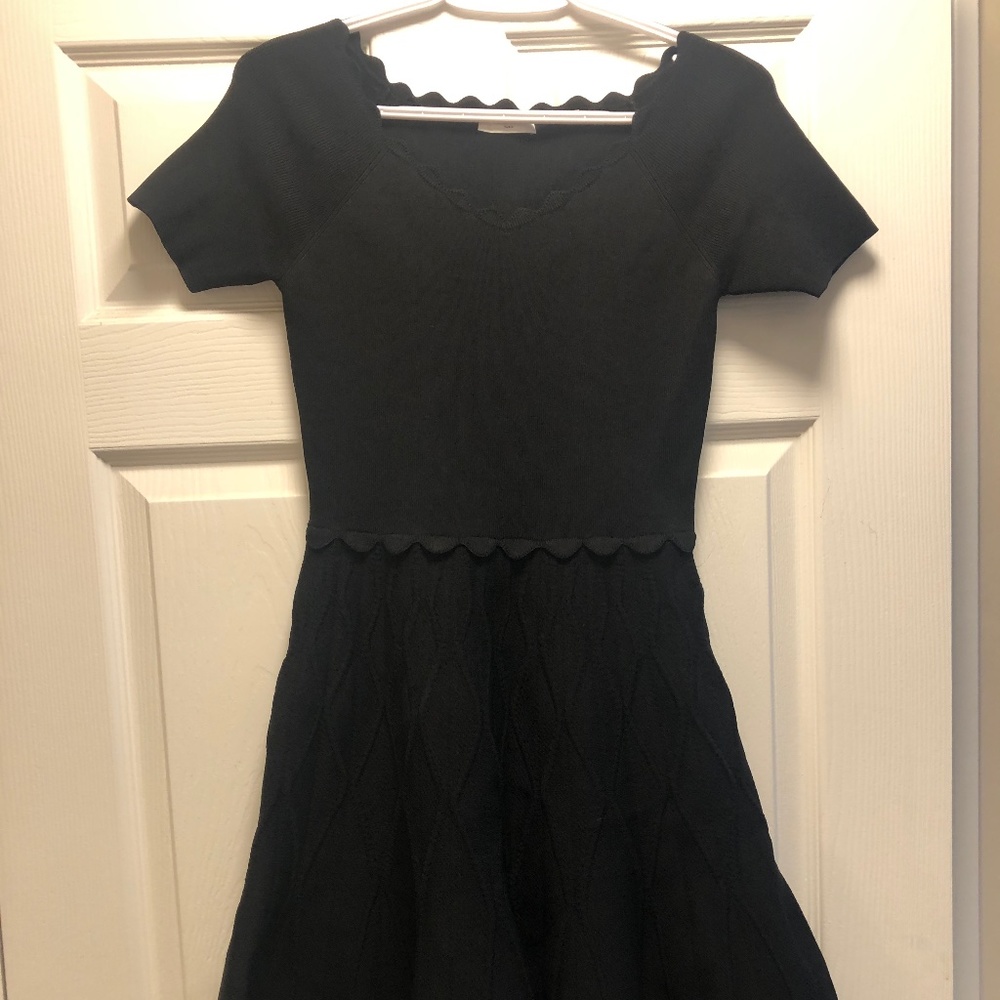Sandro Black Knitted Scallop Dress - Size 38 (EU) - Picture 1 of 4